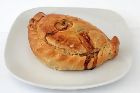 Baker George photo 3